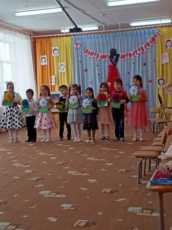 День матери в МБДОУ детский сад №1 села Неверкино